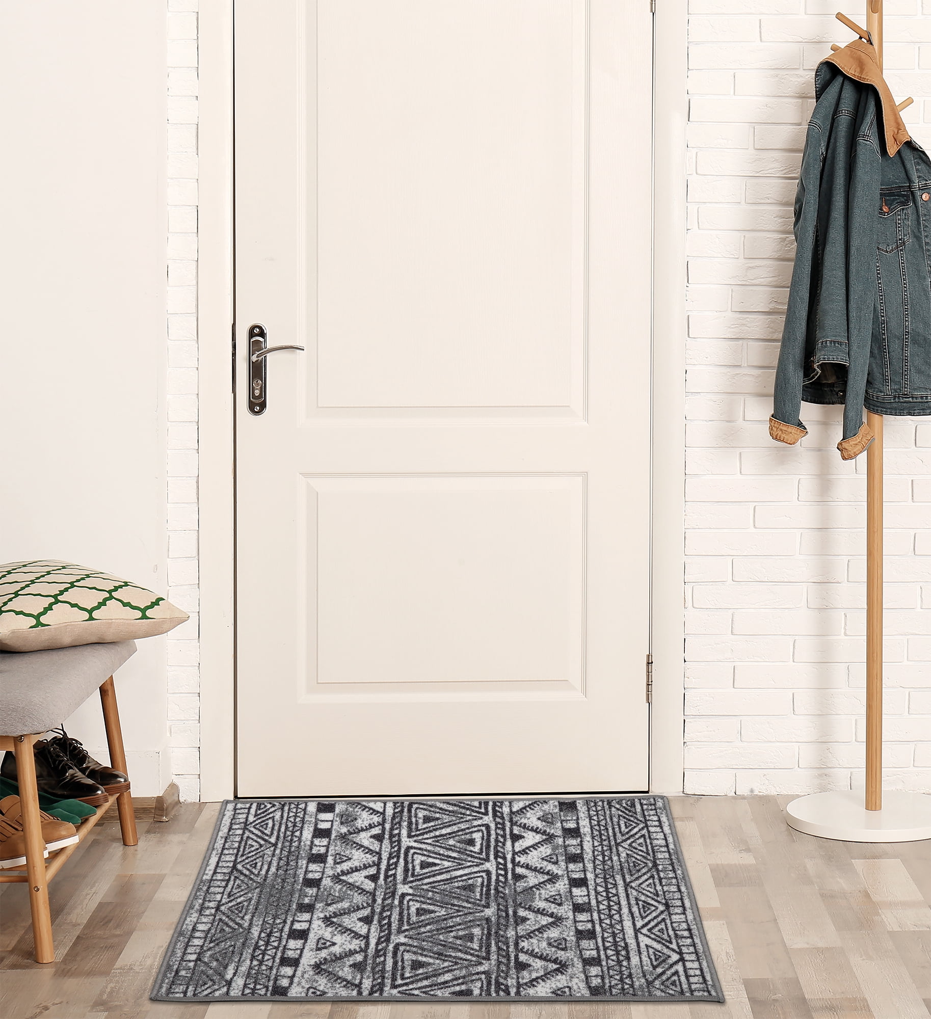 Ottomanson Ottohome Non-Slip Rubberback Moroccan Geometric 2x3 Indoor Area Rug/Entryway Mat, 2'3' x 3', Gray