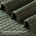 thumbnail image 2 of Juego de colcha Grassix Velvet King Size, color verde militar con 2 fundas, 2 of 9
