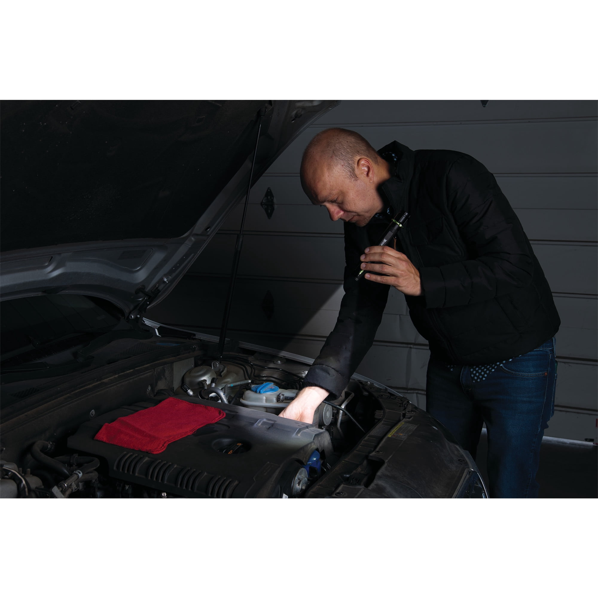 Performance Tool W2655 FirePoint X Li-Ion Flashlight