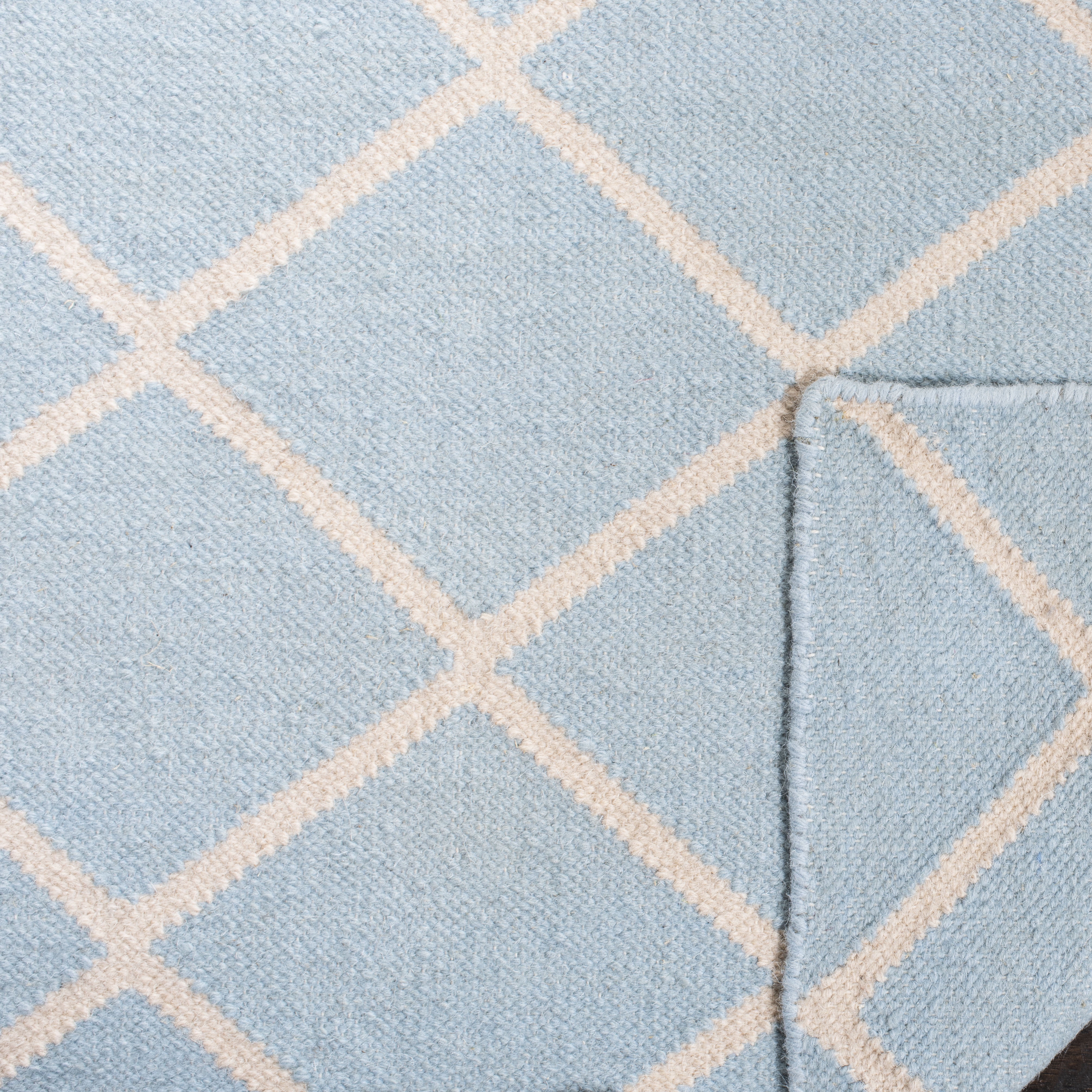 Safavieh Dhurries Victor Geometric Area Rug, Light Blue/Ivory, 3' x 5'