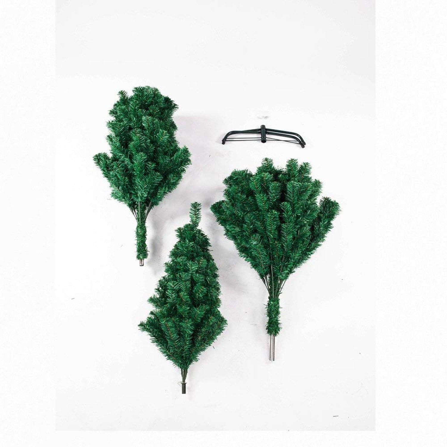Astoutdoor 5.5 ft Green Christmas Tree with 850 Branches, PVC and Iron