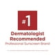 thumbnail image 2 of Protector solar EltaMD UV Clear Face SPF 46 100 ml para piel propensa al acné, 2 of 3