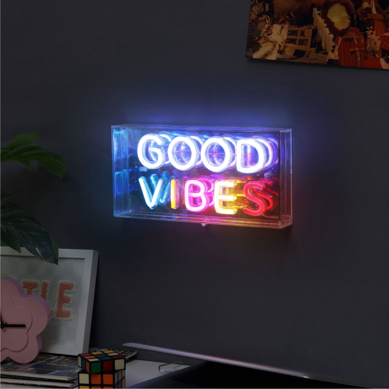 Urban Shop LED Neon Good Vibes Light-up Iridescent Acrylic Box, Multicolor