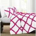 thumbnail image 2 of D.N.G. BEDDINGS 5 Piece Luxury Two Tone Diamond Ruffle Pattern Comforter Set Premium Super Soft, All Season 800 Thread Count 100% Egyptian Cotton Oversized Super King Size Hot Pink/White Solid Color, 2 of 4