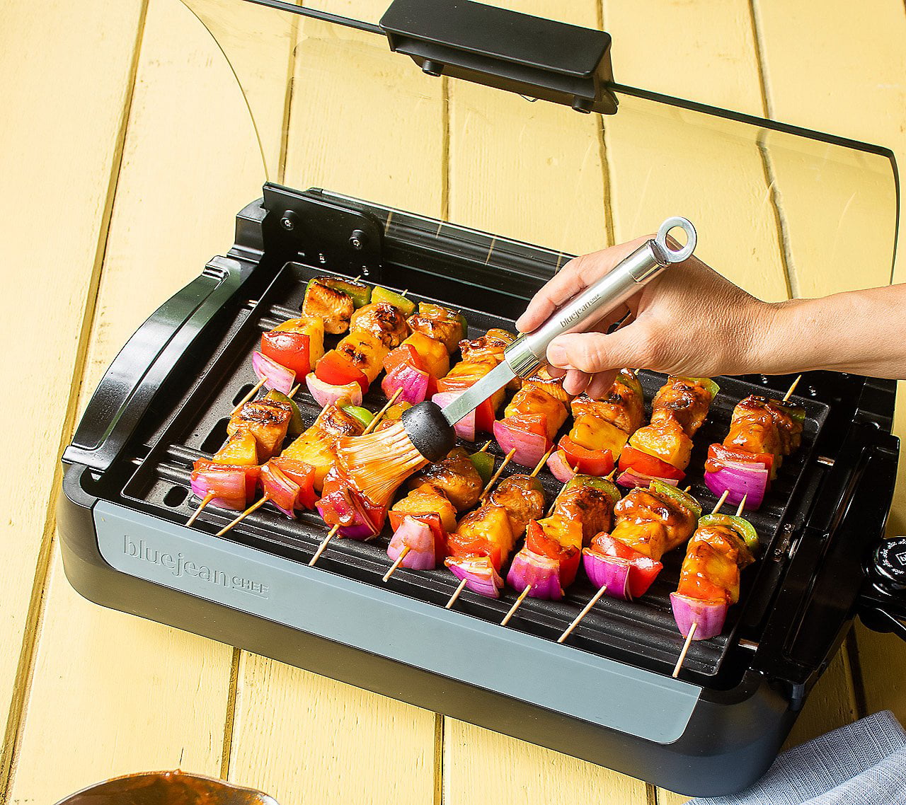MegaChef Reversible Indoor Grill and Griddle with Removable Glass Lid