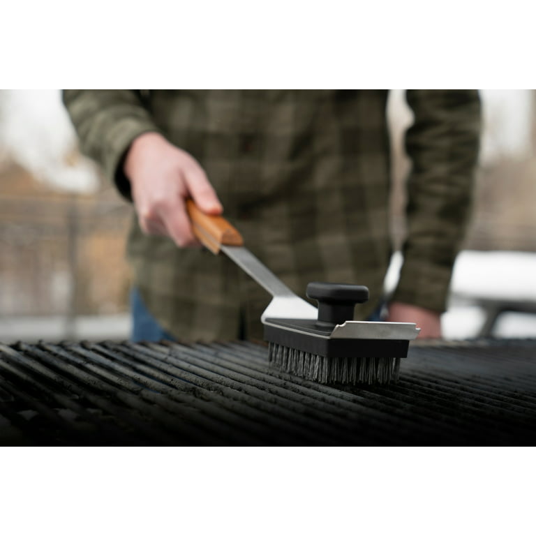 Traeger Grills BBQ Cleaning Brush in Stainless Steel