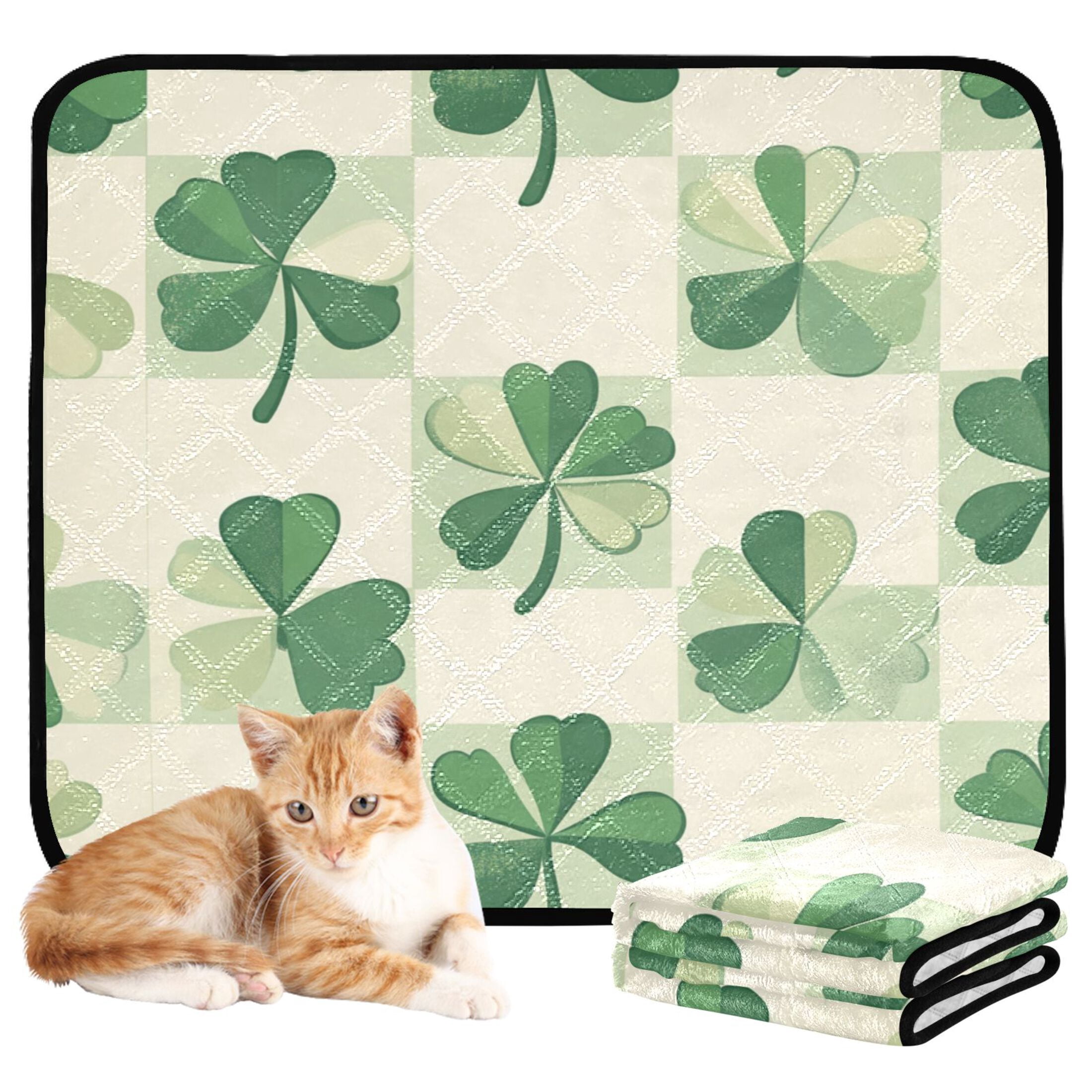 Qxltty St Patricks Lucky Clover Cat litter Pads Pet Set of 2 Diaper Mats Center Anti-leakage Layer Absorbent Soft and Comfortable