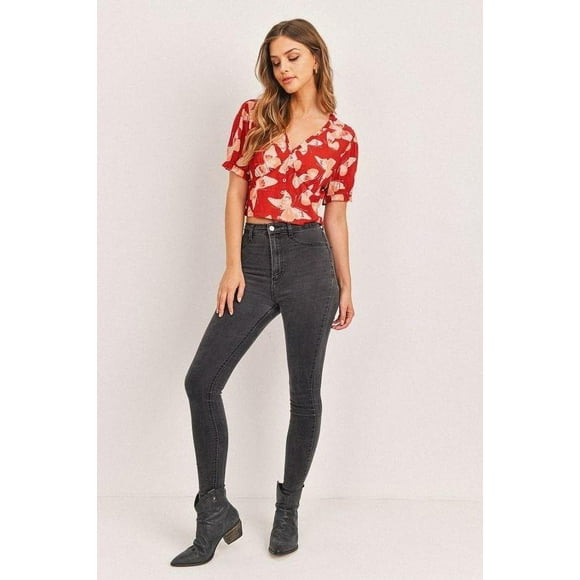 Butterfly Vneck Crop Smocked Back Waist