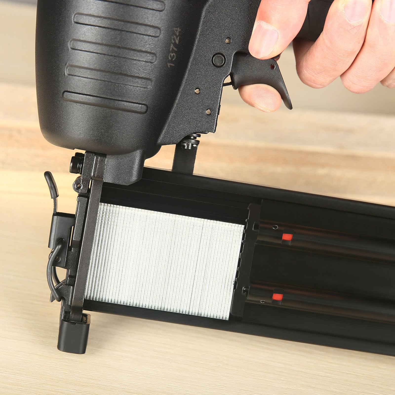 3PLUS HT64SP 16 Gauge Pneumatic Straight Finish Nailer