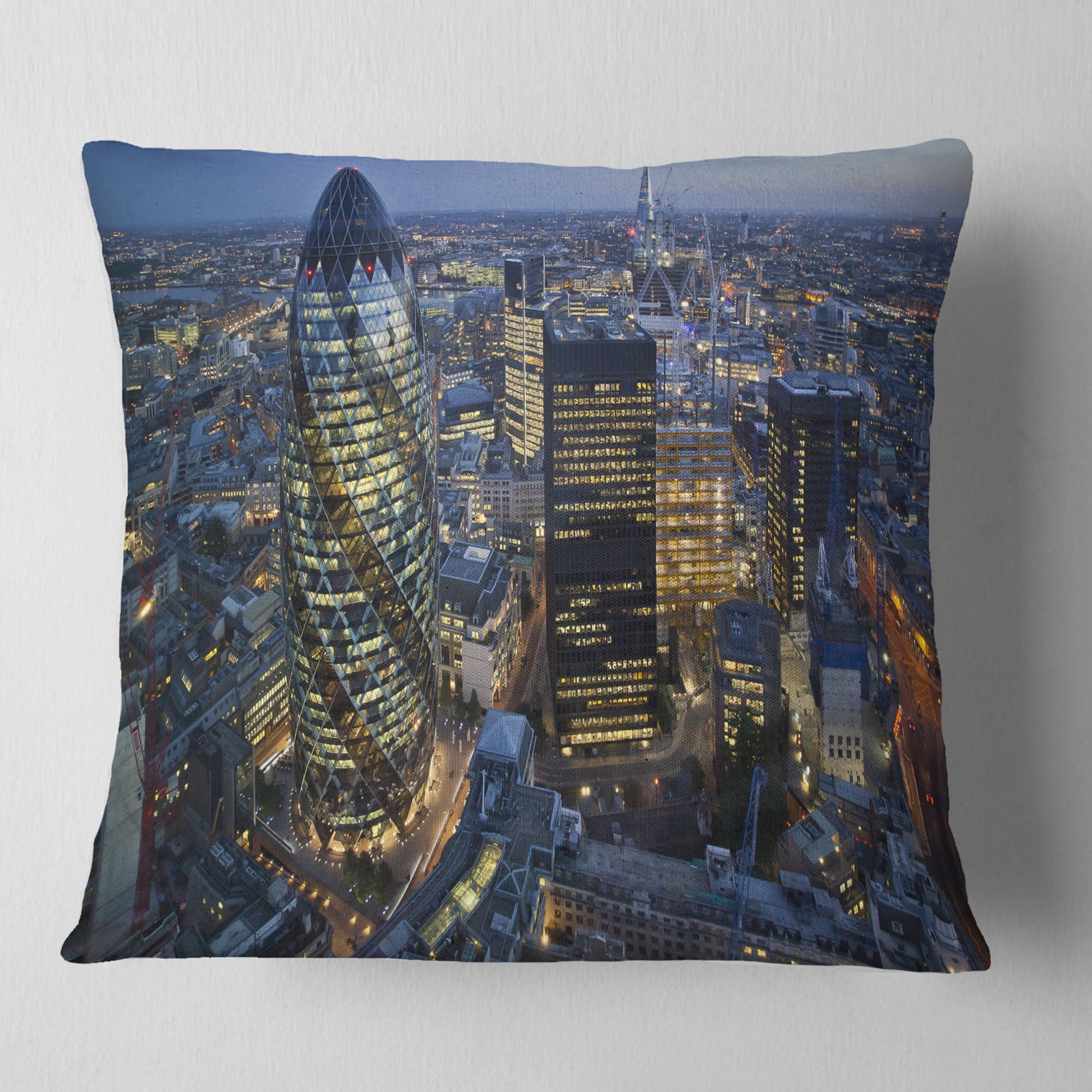 Designart London Skyline at Sunset - Cityscape Throw Pillow - 16x16