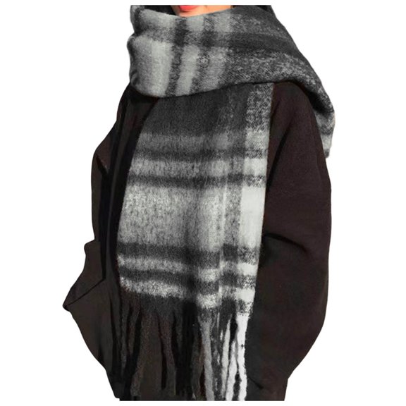Fgnfyis Loop Yarn Plaid Scarf for Women Cozy Warm Winter Fashion Soft Textured Wrap Shawl Elegant Everyday Style Grey