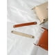 thumbnail image 4 of Funda para pañuelos colgantes suyoo de piel sintética rectangular para coche y hogar, 4 of 5