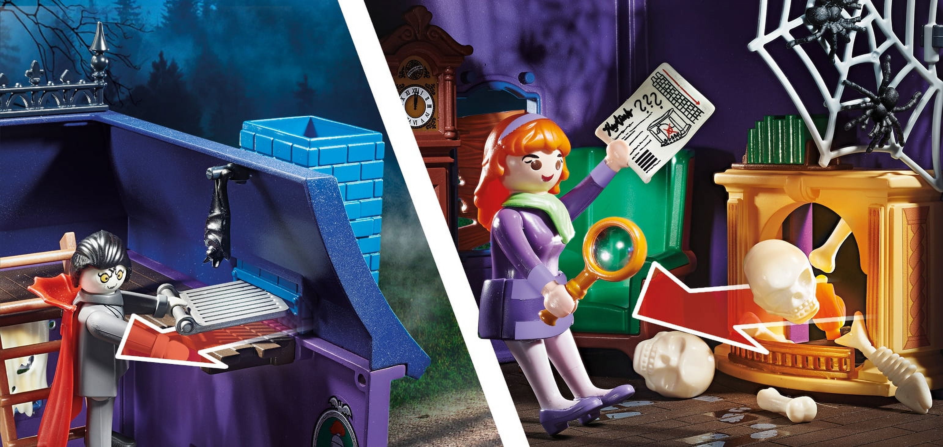PLAYMOBIL SCOOBY-DOO! Adventure in the Mystery Mansion Playset