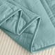 thumbnail image 5 of Edredón refrescante de verano de color liso | Manta de fibra de poliéster lavable y acondicionada | 200 x 150 cm (78,74 x 59,1 pulgadas) | Azul, verde o gris, 5 of 6
