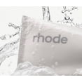 thumbnail image 3 of Limpiador Rhode de Hailey Bieber Pineapple Refresh, 150 ml, 3 of 4