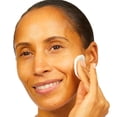 thumbnail image 4 of Agua limpiadora No7 Protect & Perfect Intense 200 ml, 4 of 6