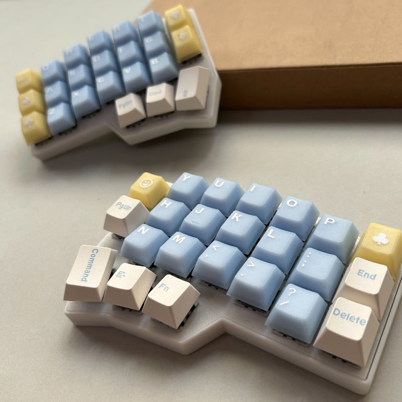 Corne V4 Split Ergonomic Mechanical Keyboard, 42-Key Hot Swappable RGB QMK/VIA RGB with Soft Keycaps for Gaming