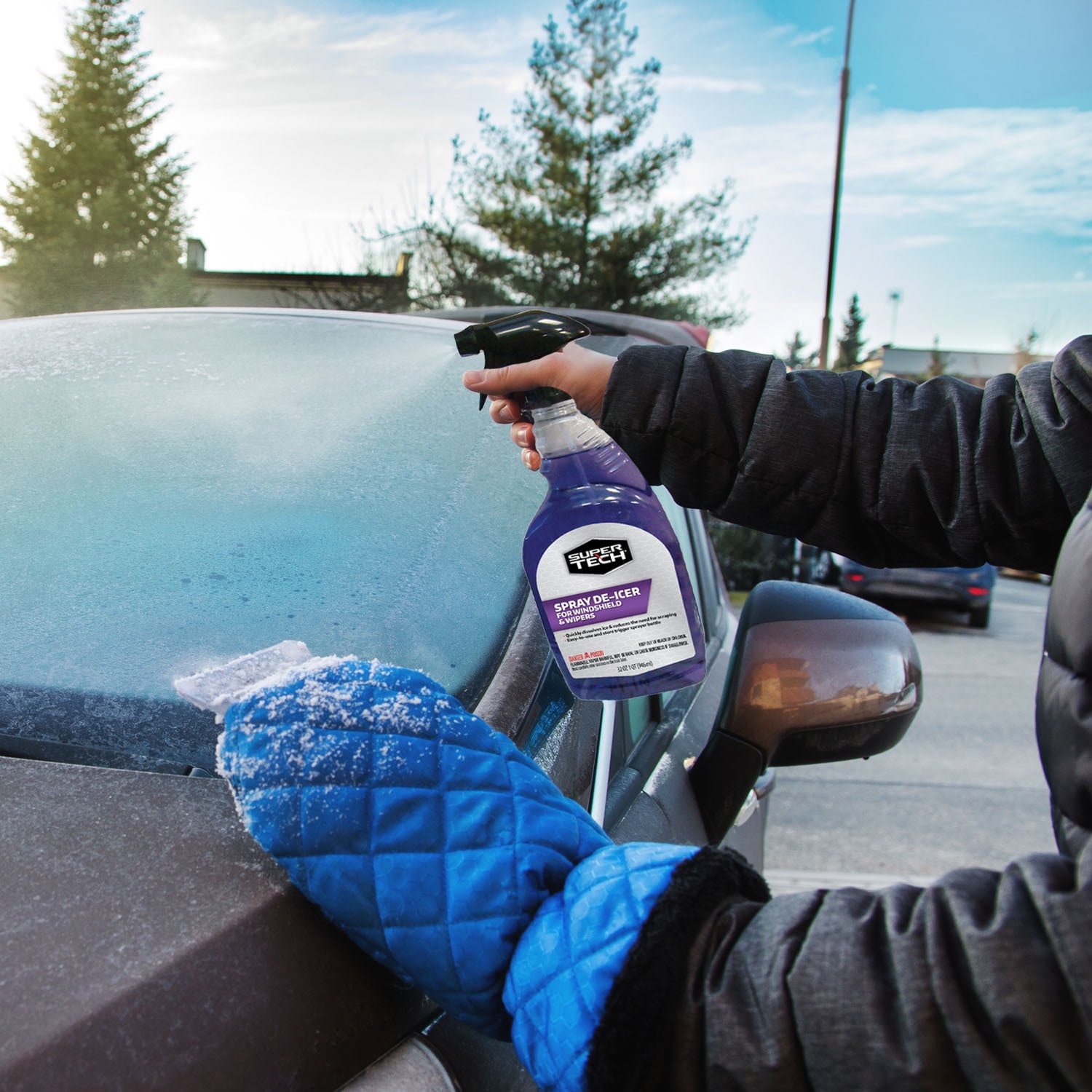 Super Tech 32oz Trigger Spray Windshield De-Icer for All Vehicles