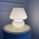 thumbnail image 4 of Lámpara de mesa pequeña de vidrio soplado a mano con alimentación USB para blanco, 4 of 9