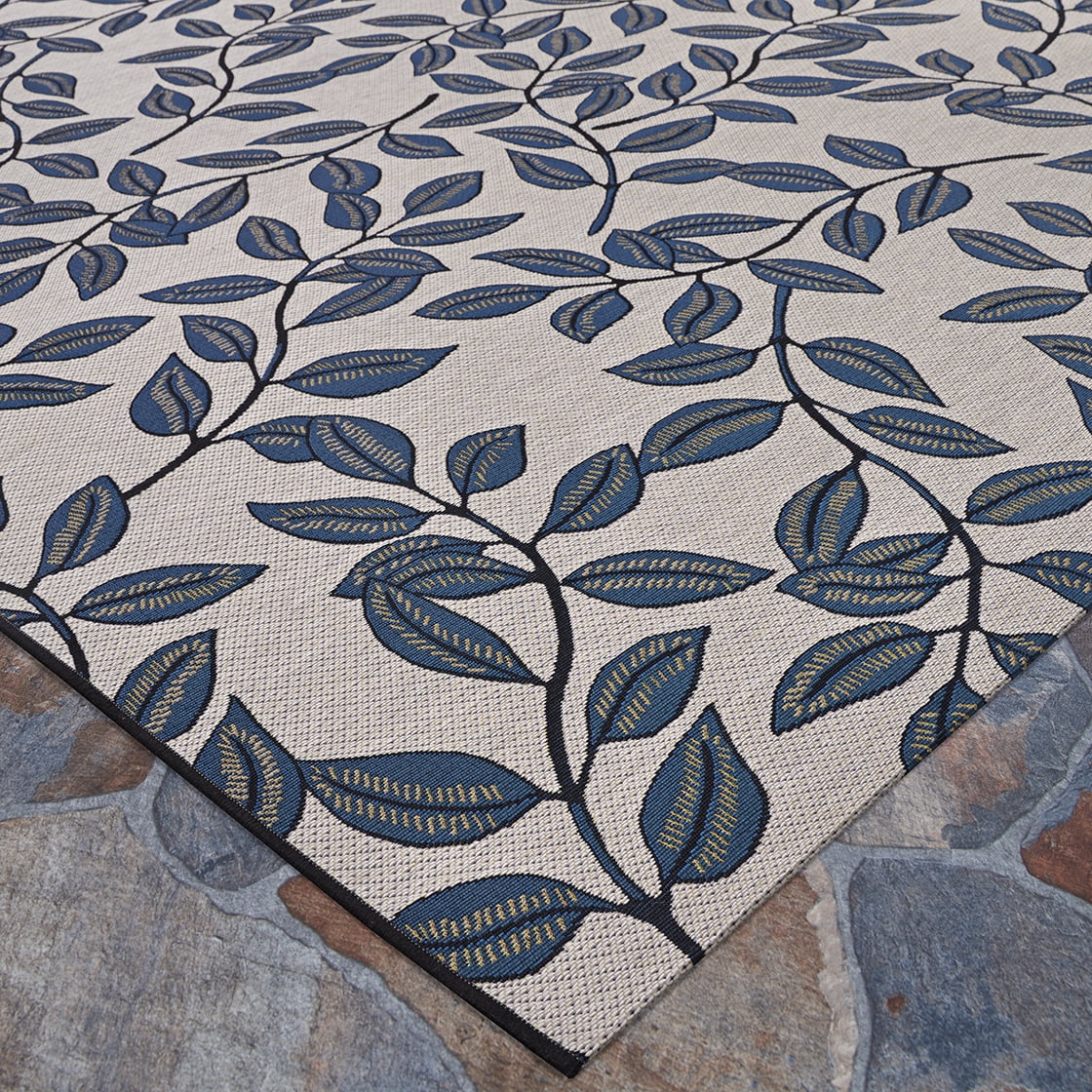 Couristan Dolce Summer Ivy 4' x 5'10" Ivory-Slate Blue Indoor/Outdoor Rug