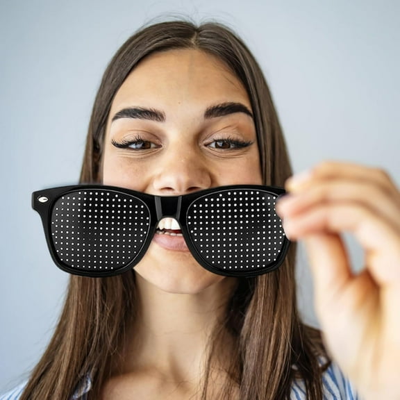 AstralYu Lunisk Correction Glasses, Vision Correction Glasses Pinhole Design for Eye Training Focus for Daily Use and Relaxation