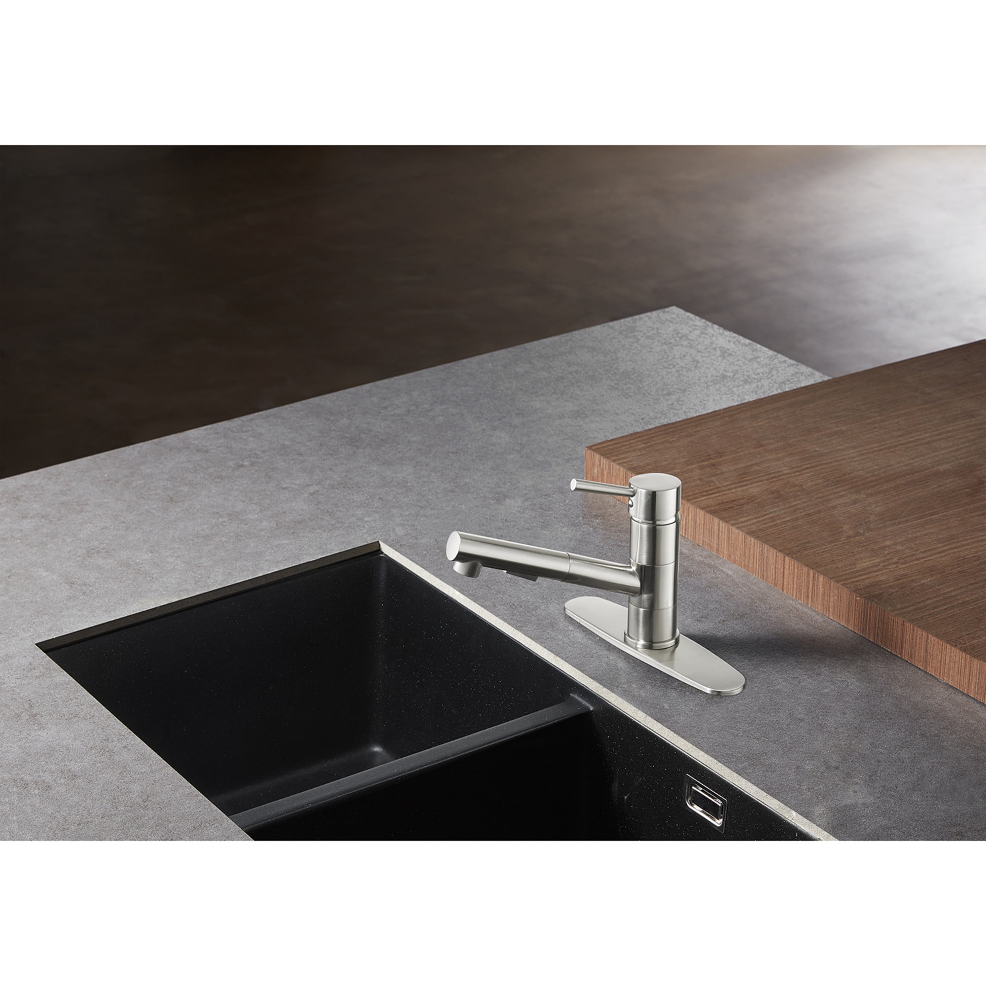 Kingston Brass LS8408DL Single-Handle 1-Hole Deck Mount Pull-Out Sprayer Kitchen Faucet in Brushed Nickel