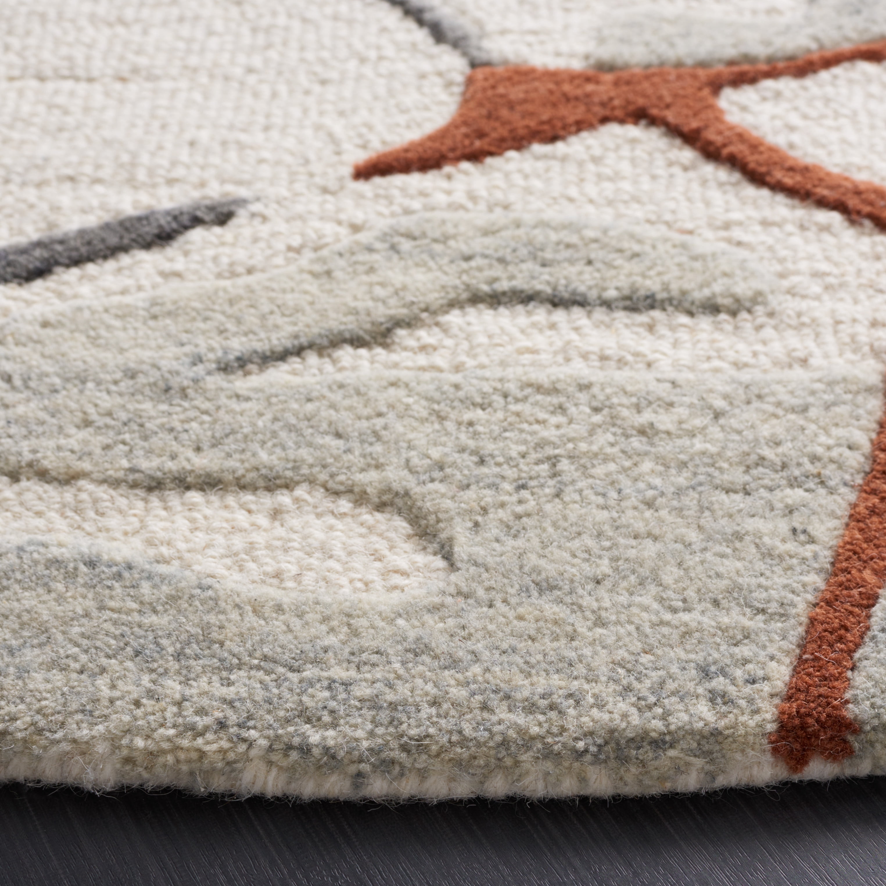 SAFAVIEH Metro Brooklyn Geometric Area Rug, Ivory/Grey, 6' x 6' Round