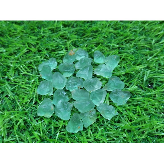 20 Piece Green Fluorite Raw, Size 16-20 MM Fluorite Rough Gemstone, Green Raw Fluorite For Jewelry Making