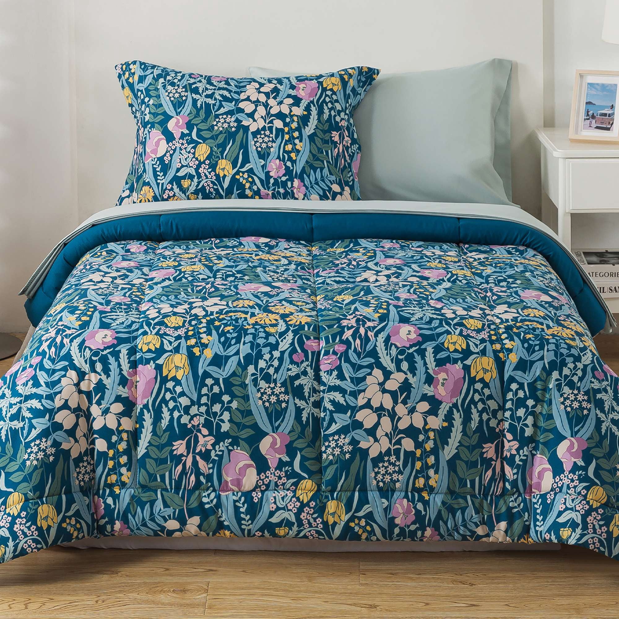 Mainstays All in One Reversible Comforter and Sheet Set, 5-Piece, Twin, Blue Floral