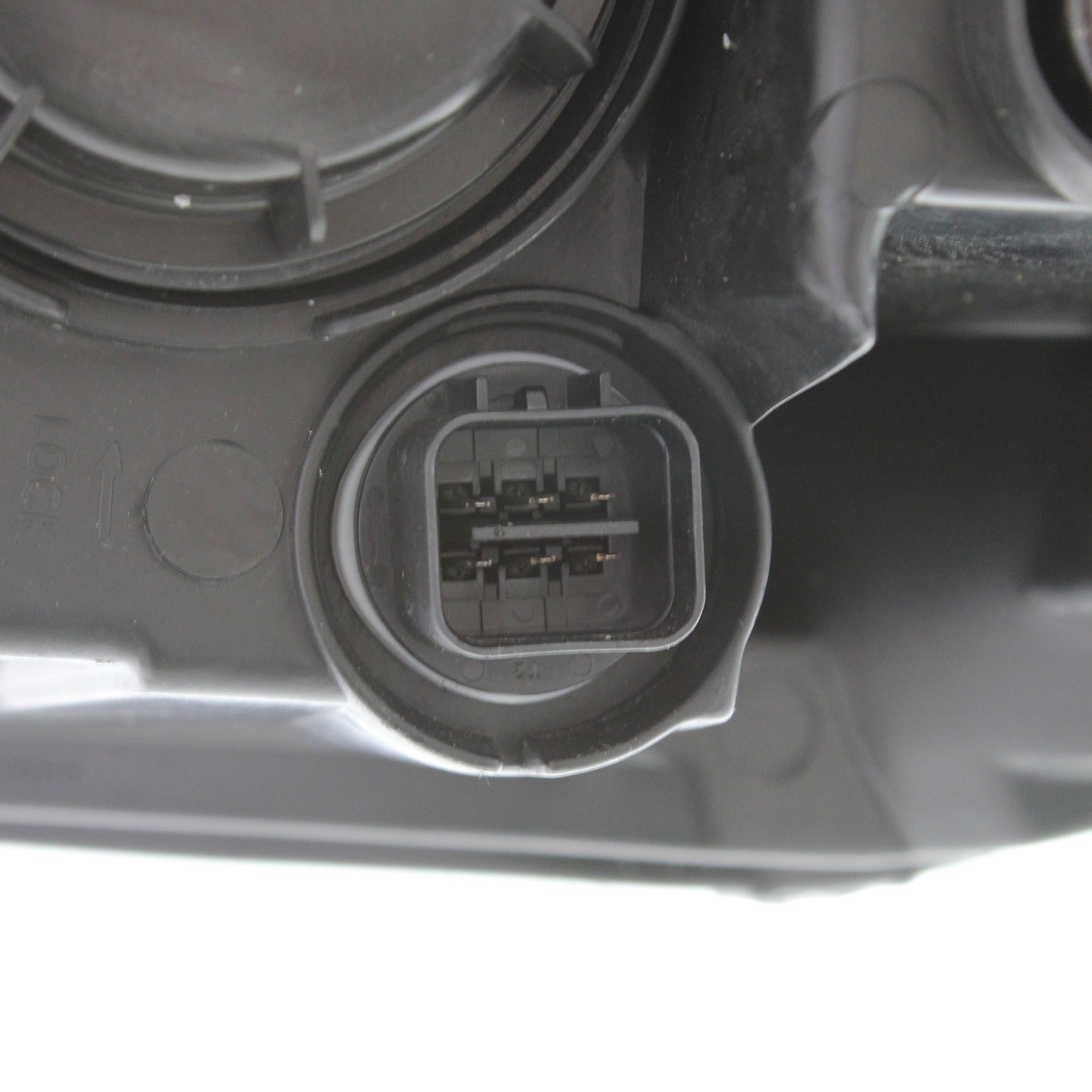 Headlight Compatible With 2007 Kia Sorento Right Passenger Halogen With bulb(s)