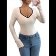 thumbnail image 1 of Camisetas Ajustadas con Cuello en Forma de Corazón para Mujer, Tops de Punto Acanalado con Mangas Largas Acampanadas Albaricoque XL, 1 of 7