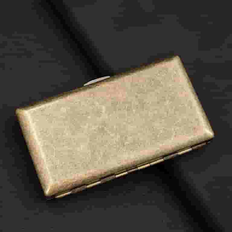 bronze cigarette case Bronzy Pure Copper Metal Holder Holds 20 Cigarettes (Eagle) : Health & Household Its bronze construction adds a touch of opulence while the intricately designed rifle and flyrod motifs lend a sense of adventure and allure.Whether displayed proudly on your desk or used to store your favorite cigars or cigarettes Victorian Style Cigarette Case Double