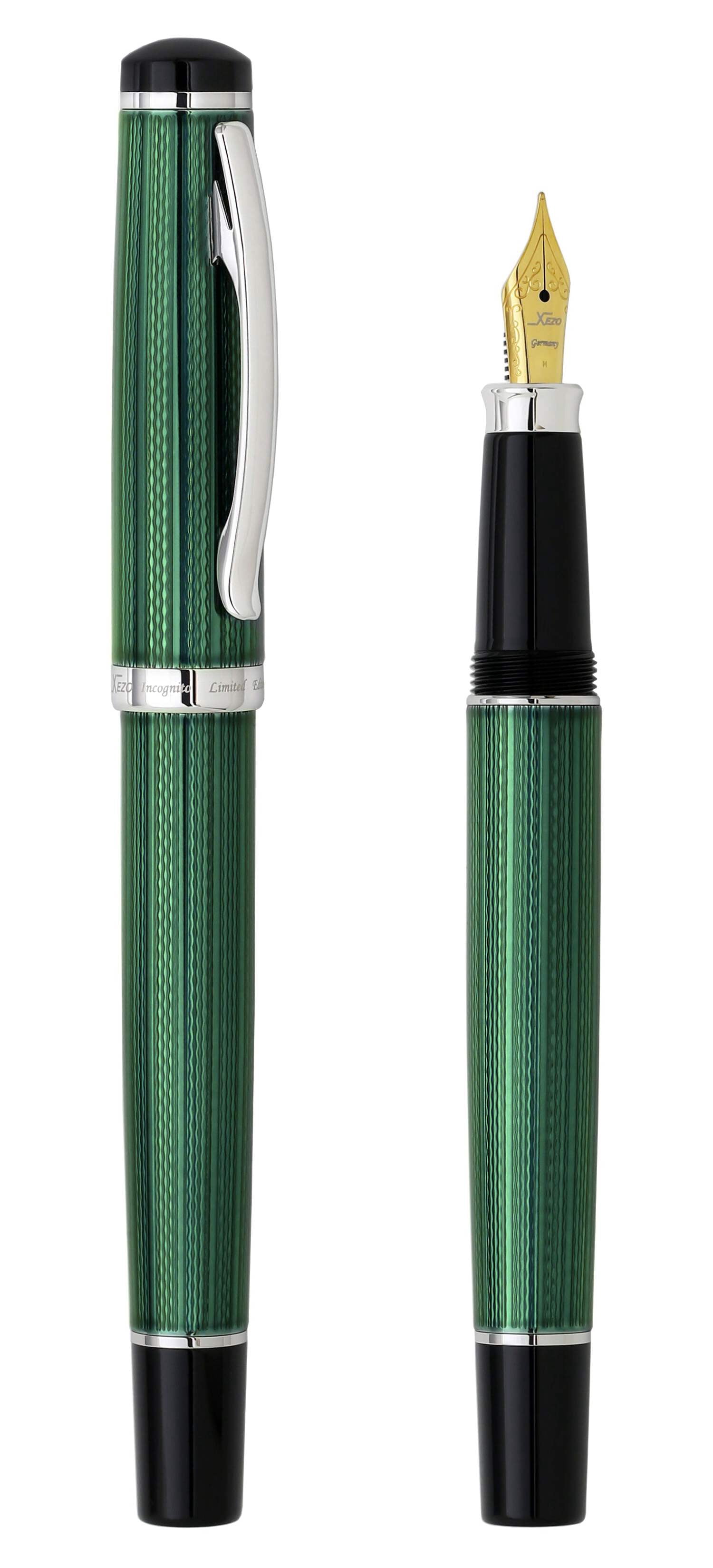 Xezo Xezo Incognito™ Diamond-Cut Lacquered Brass Fountain Pen (Medium Nib) - Forest Green