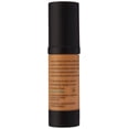thumbnail image 2 of Base mineral líquida Youngblood Clean Luxury Cosmetics, 2 of 2