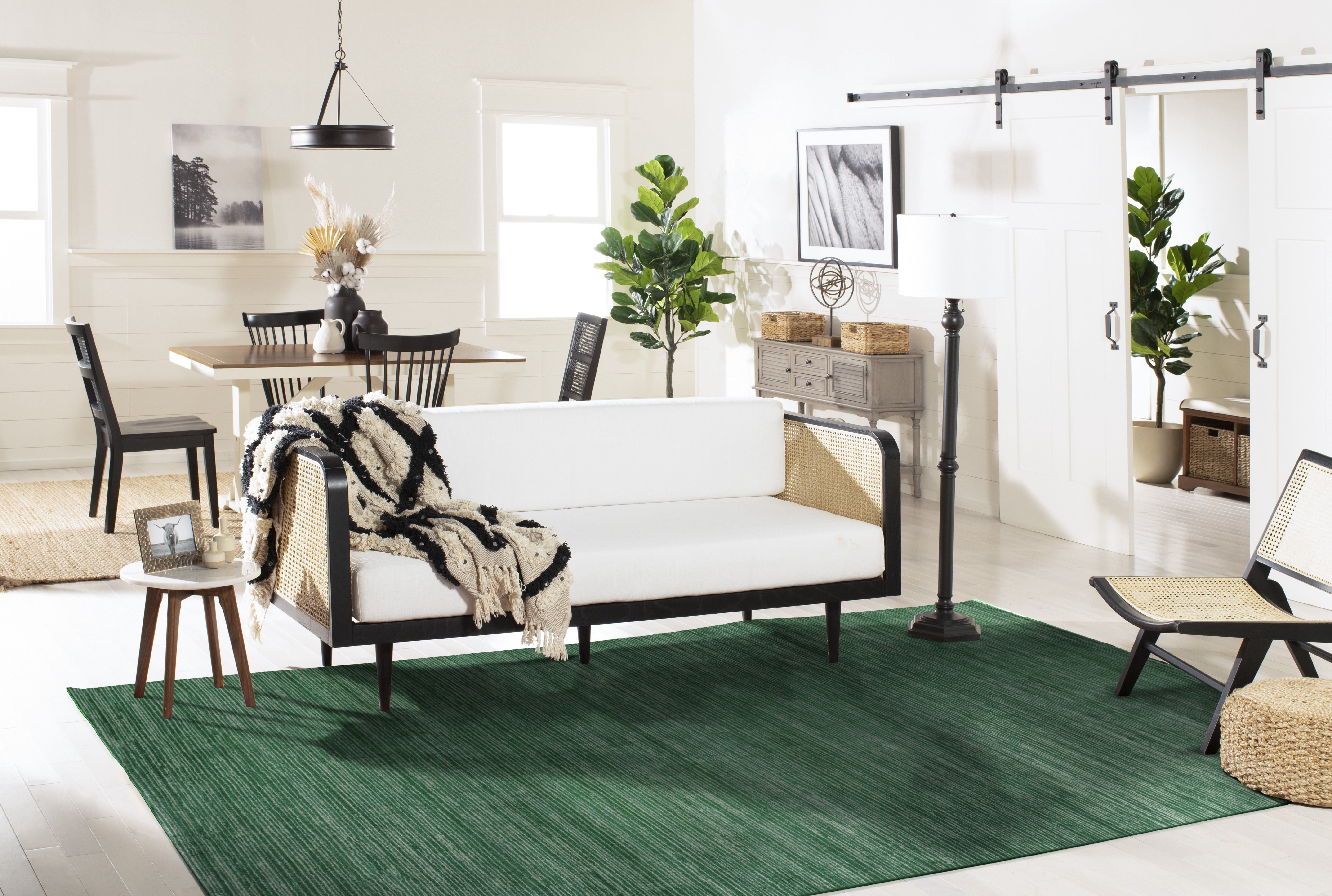 Safavieh Vision Adrasteia Distressed Area Rug, Dark Green, 6' x 8'