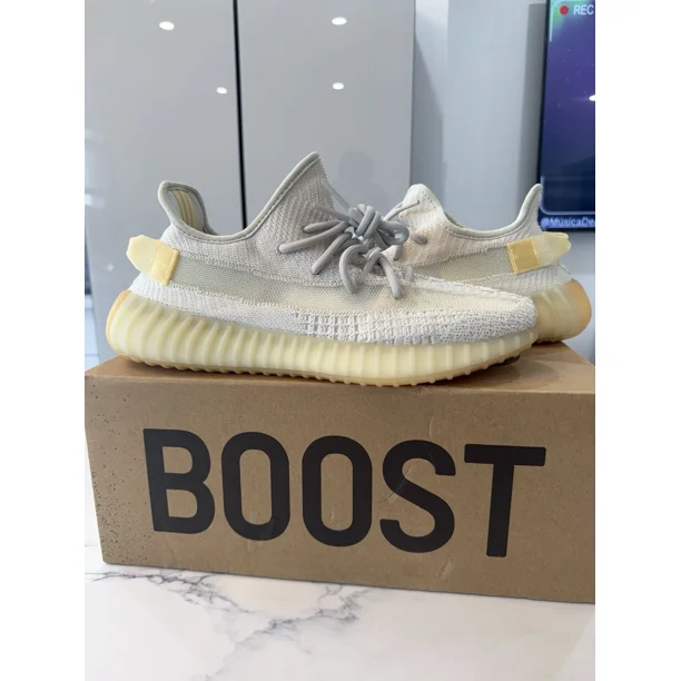 Size 9.5 - adi - das Yeezy Boost 350 V2 Low Light NEW DS NEVER WORN