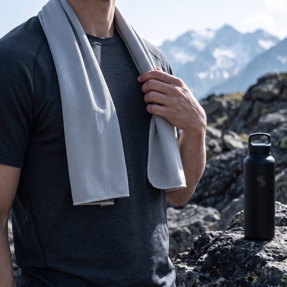 Tineasur Grey Cooling Sports Towel - Instant Cold Feeling, Quick-Dry Fitness Towel for Outdoor Activities, 1 Piece