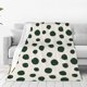 thumbnail image 1 of Fotbe Abstract Green Polka Dot Manta de Franela Acolchonada con Estampado, Súper Suave y Esponjosa, Extra Grande para Sofá, Cama, Uso Todo el Año-80"x60", 1 of 7