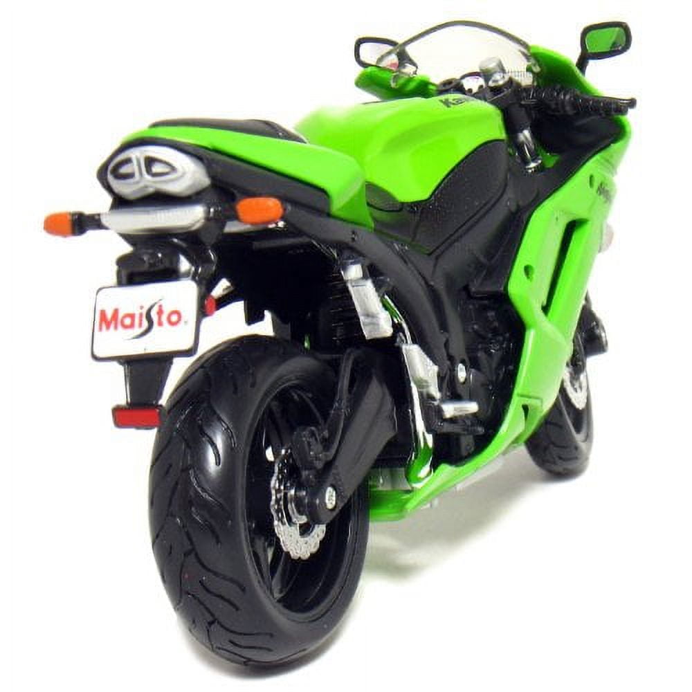 Maistoのミニカー11個 Amazon.com: Maisto 1:24 Assembly Line Lamborghini Terzo