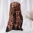 thumbnail image 3 of Foulard Femme Carrée Imprimé Léopard Tissu Doux Respirant Soyeux Écran Solaire Quatre Saisons Châle Décontracté Mode, 3 of 10
