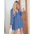 thumbnail image 4 of Vestido BerryGo Babydoll con estampado fruncido, manga larga, azul M, 4 of 5