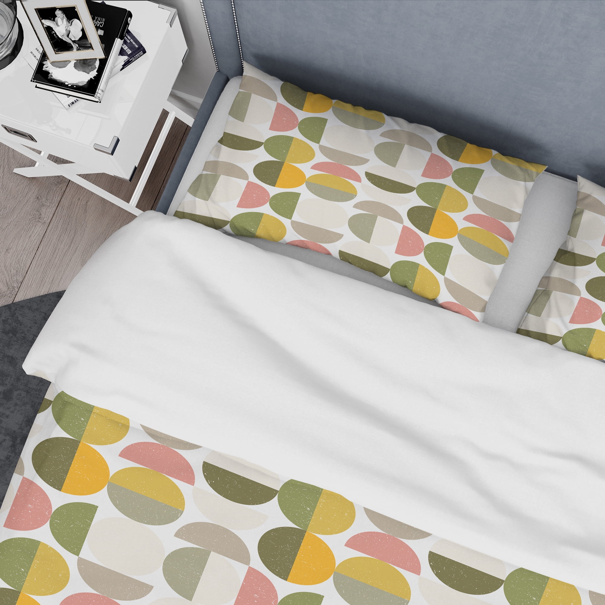 Designart 'Vintage Circular Design I' Mid-Century Modern Duvet Cover Set