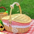 thumbnail image 3 of Cesta de Picnic de Mimbre Tejida con Tapa - Estilo Campestre con Forro de Algodón a Cuadros Rojos y Blancos - Cesta de Presentación para Picnics y Fiestas, 3 of 5