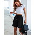 thumbnail image 2 of Bermudas Quenteen de cintura alta para mujer, color gris oscuro, 2 of 6