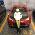 thumbnail image 4 of MERIGLARE 1:64 S Scale Hand Painted Model Greeting Classic Men Figure Table Decor White White Hoodie, 4 of 6
