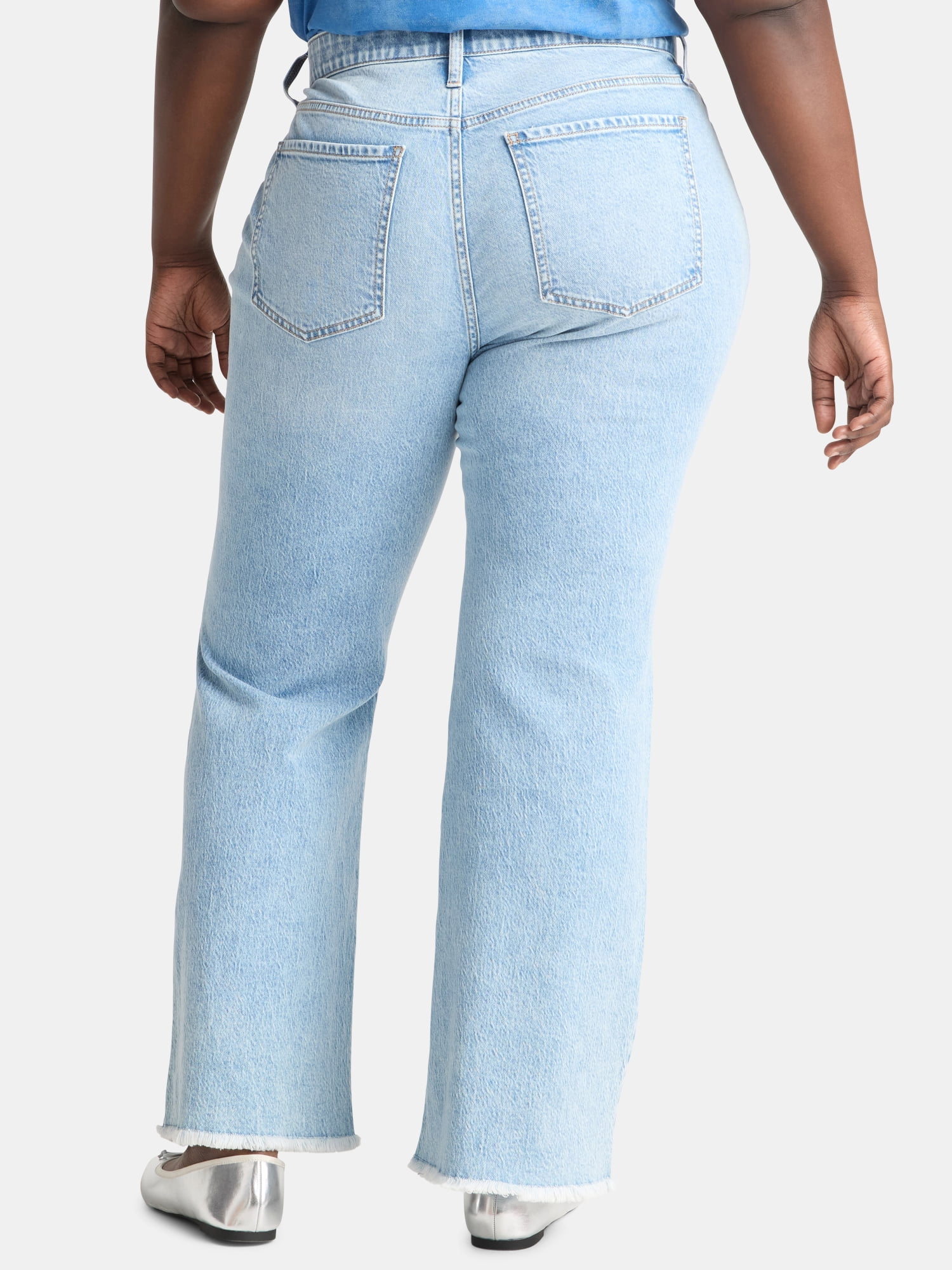 Terra & Sky Women's Plus Size High Rise Flare Jeans, 30" Inseam, Sizes 16W-28W
