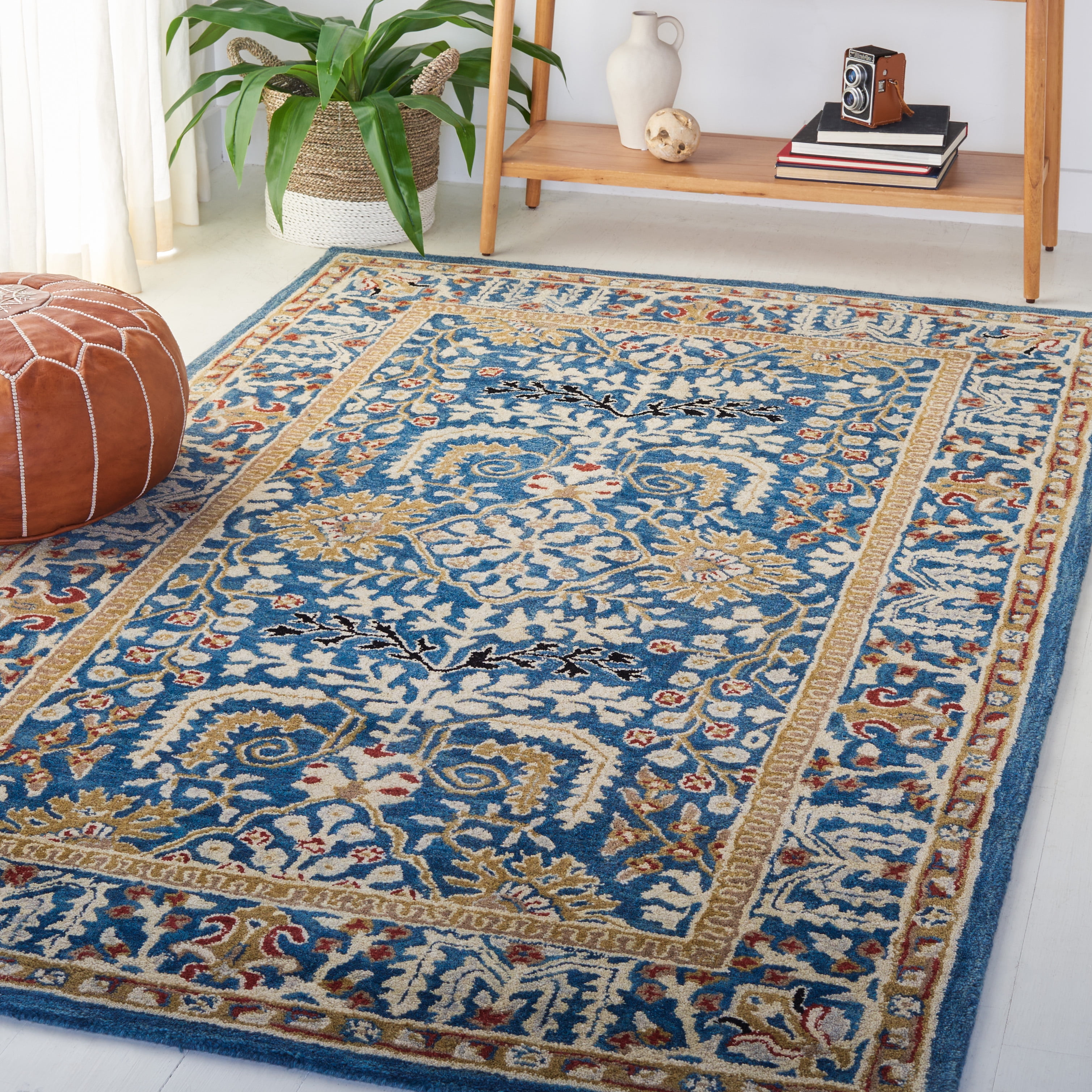 SAFAVIEH Antiquity Caelestinus Oriental Wool Area Rug, Dark Blue/Multi, 2' x 3'