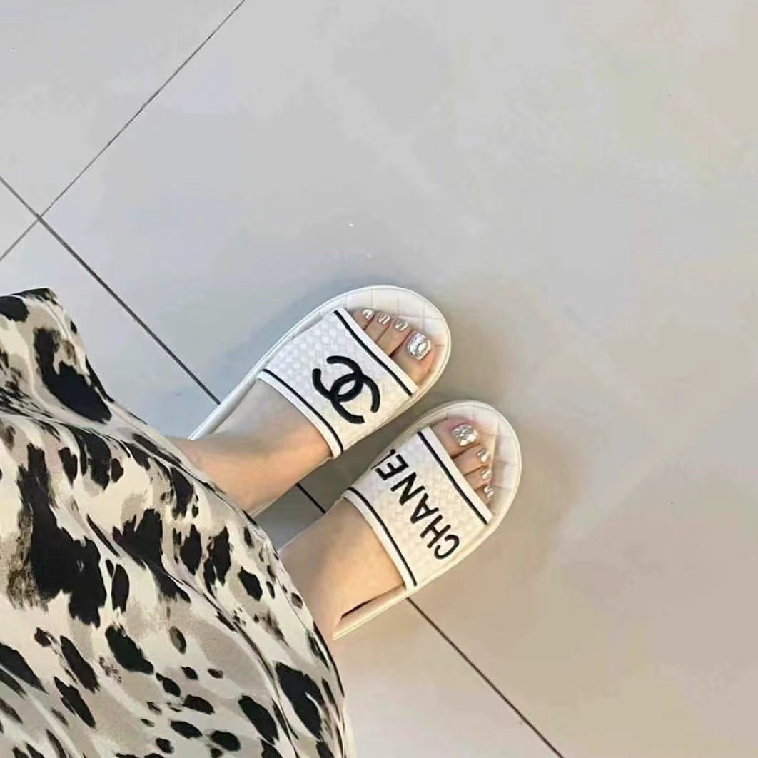 Handmade foot armor wearing nail Galaxy full diamond nail patch removable magic mirror powder girl light luxury light therapy nail finished product