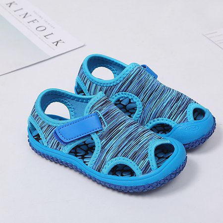 

Toyella Hollow soft bottom boys beach shoes Blue 30