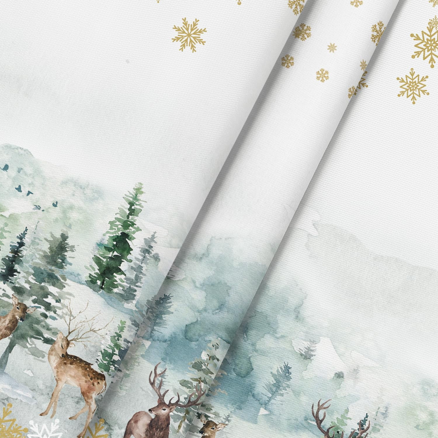 Sm:)e Winter Table Cloth with Deer 60 Inch Round